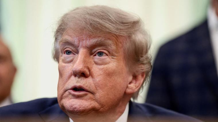 Trump dice que sus enviados viajan con un plan para "acabar con la guerra" entre Rusia y Ucrania