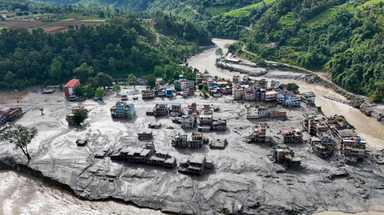Tras el deslave catastrófico, Nepal exige justicia climática