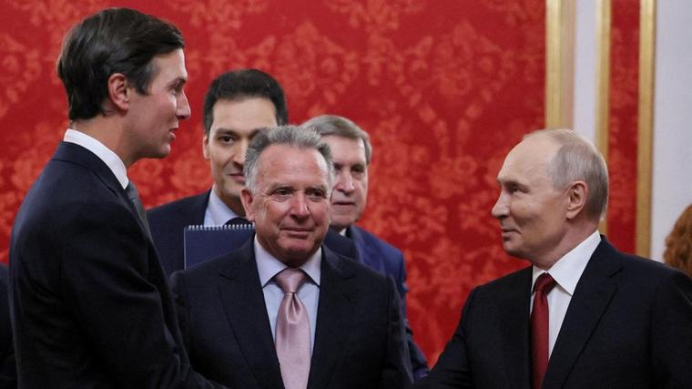 Putin comunica a enviados de EU que la situación en Ucrania es "difícil"