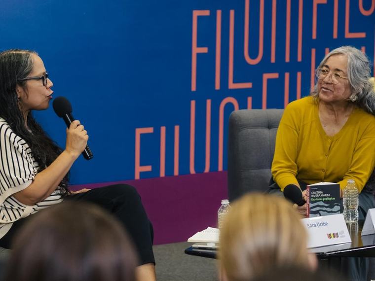 Cristina Rivera Garza: “Escribir es una práctica material que implica, además del intelecto, a nuestro cuerpo”