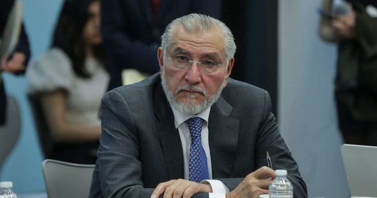 Opinión Morena promete filtrar impresentables en 2027 y puso a Adán Augusto de filtro Santiago Igartúa