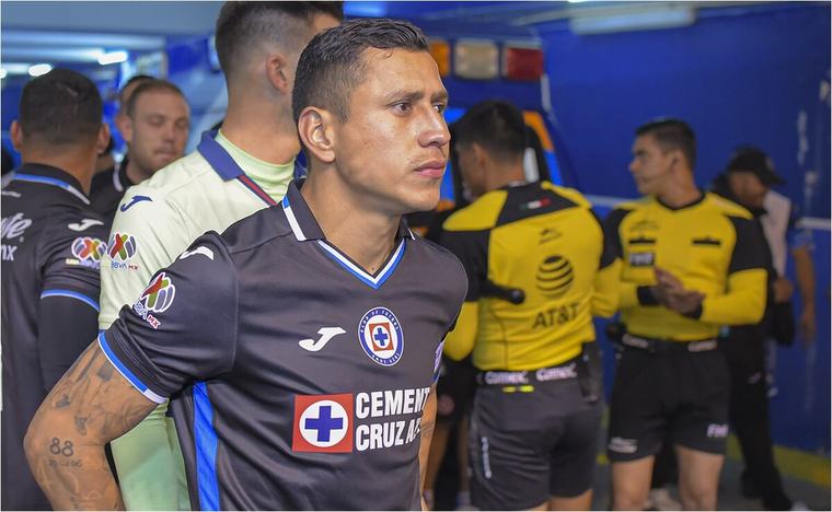 'Cata' Domínguez regresa a Cruz Azul tras retirarse y se integra al cuerpo técnico