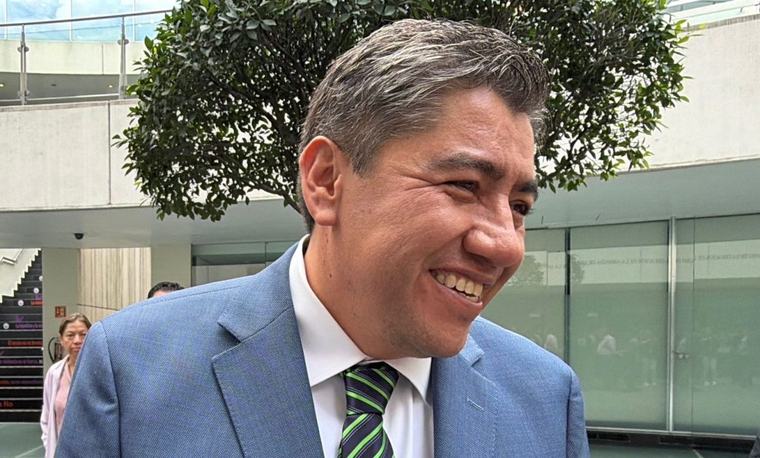 Para presidir el Senado, la mejor conveniencia es Higinio: Saúl Monreal