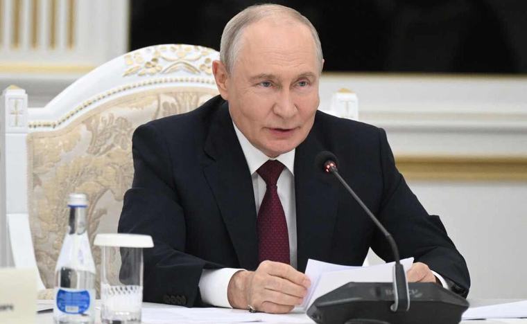 Putin califica amenazas de Zelenski de "apelación al terrorismo de Estado"; advierte que responderá a cualquier ataque