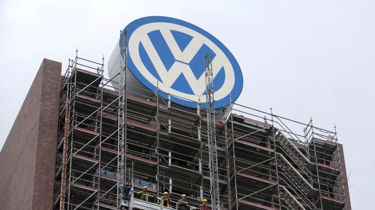 Consejo de Volkswagen aprueba su reestructuración y habla de 50,000 posibles despidos