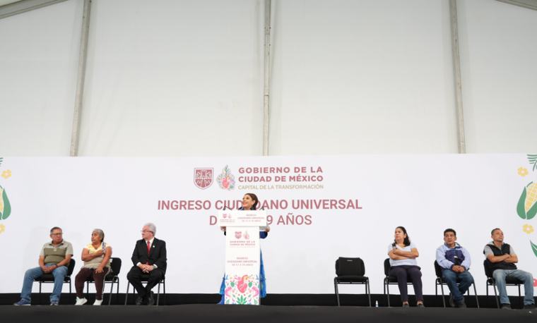 Entrega Brugada 20 mil apoyos del Programa Ingreso Ciudadano Universal