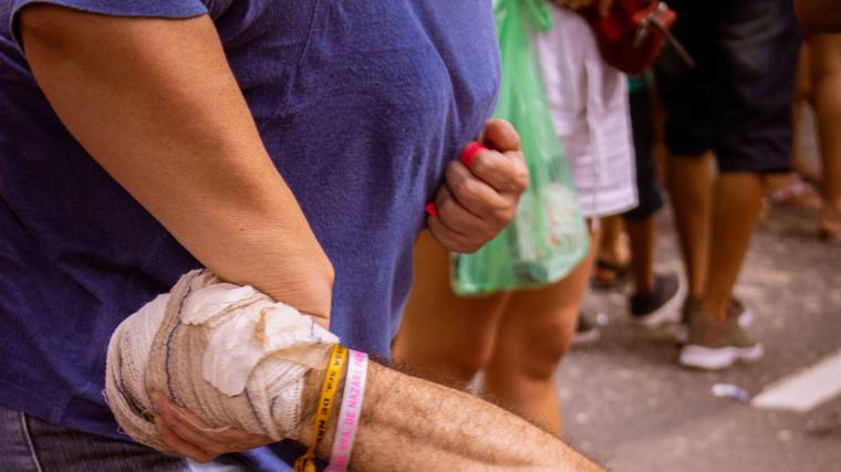 ¡Pleito en el camión! dos mujeres se enfrentan a golpes en San Luis Potosí