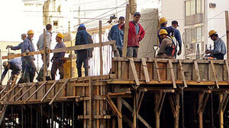 Sector construcción de Perú creció 10.9% en el primer semestre