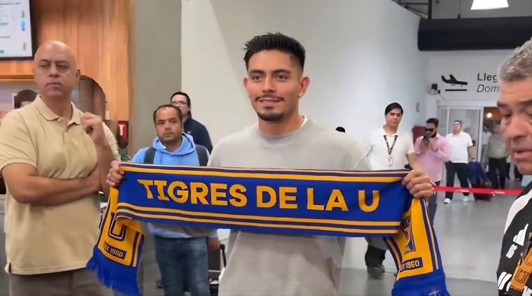 Ricardo Monreal ADVIERTE en su llegada a Tigres que será PROTAGONISTA: ‘vengo a ganar el puesto’
