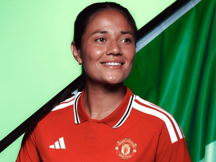Rebeca Bernal hace historia; jugará con el Manchester United y abre una nueva era para el futbol mexicano