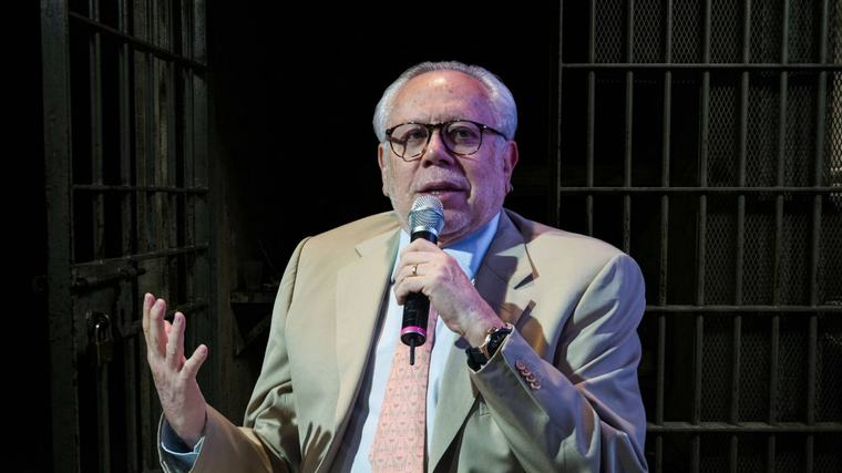 Abogado de Luis de Llano acusa irregularidades en el caso: ‘El arresto fue ilegal’