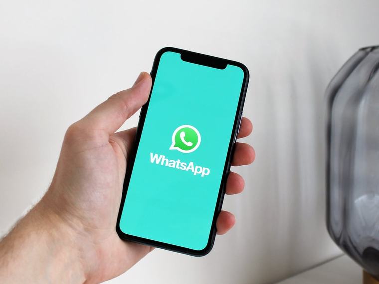 WhatsApp y Kafka