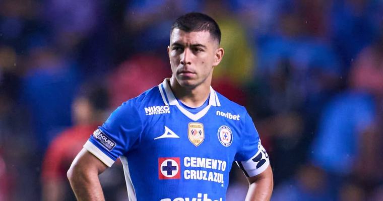 Cruz Azul no convoca a Érik Lira para el duelo ante Necaxa; está por marcharse al Mónaco