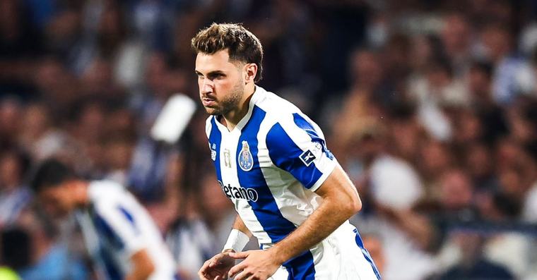 Así fue el debut de Santiago Gimenez con el Porto en Portugal (VIDEO)