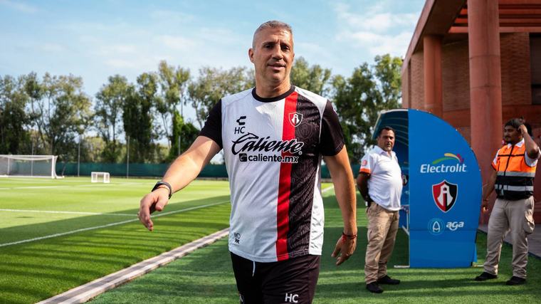 ‘River Plate es mi casa, pero estoy feliz en Atlas’; Hernán Crespo corta rumores de su salida