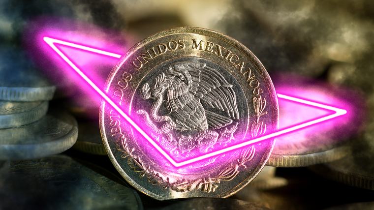 Peso gana 14 centavos al dólar en la semana a pesar de apuestas de alza en tasa de la Fed