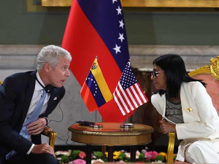 Trump dice que Delcy Rodríguez “quiere elecciones” pero no las convoca porque Venezuela “no está preparada”