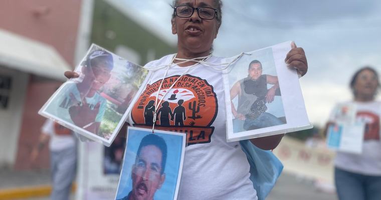Nacional "Siempre hay alguien que ve y escucha": familias buscan pistas en penales y anexos Aranzazú Ayala Martínez para A dónde van los desaparecidos