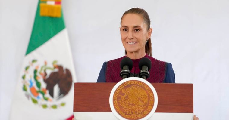 Nacional Sheinbaum discrepa con Monreal sobre fortalecimiento de la oposición de cara a las elecciones de 2027 Dalila Escobar