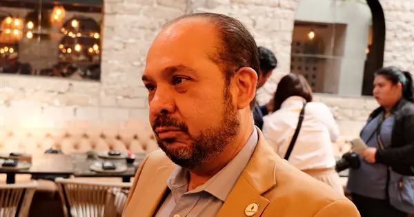 Tramitan decenas de amparos por medicinas del IMSS Ana Paula Vázquez Cambio de Ruta pasó de uno a hasta 30 solicitudes mensuales para exigir también intervenciones quirúrgicas